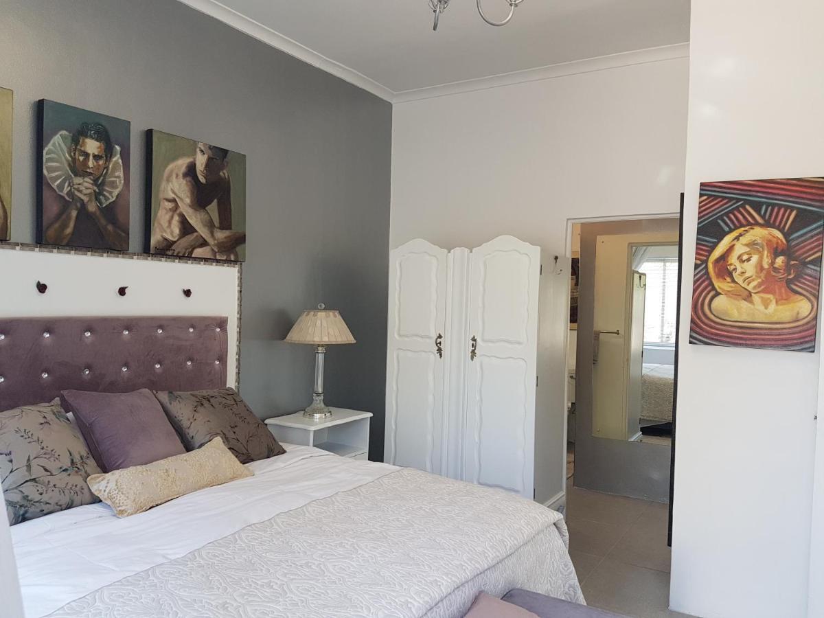 Somerset West Garden Apartments 1 מראה חיצוני תמונה