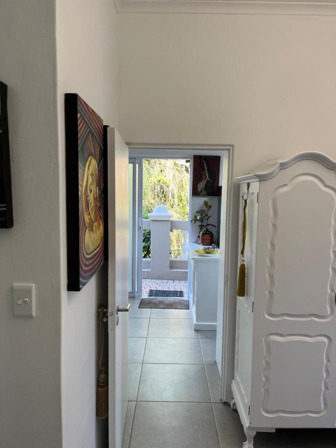 Somerset West Garden Apartments 1 מראה חיצוני תמונה