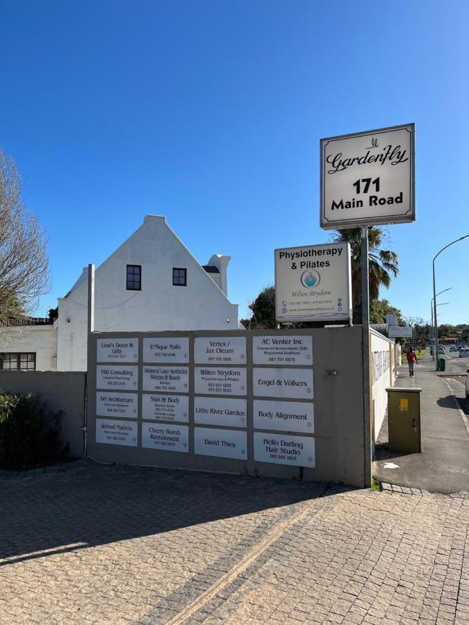 Somerset West Garden Apartments 1 מראה חיצוני תמונה