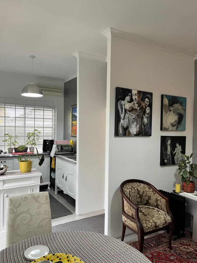 Somerset West Garden Apartments 1 מראה חיצוני תמונה