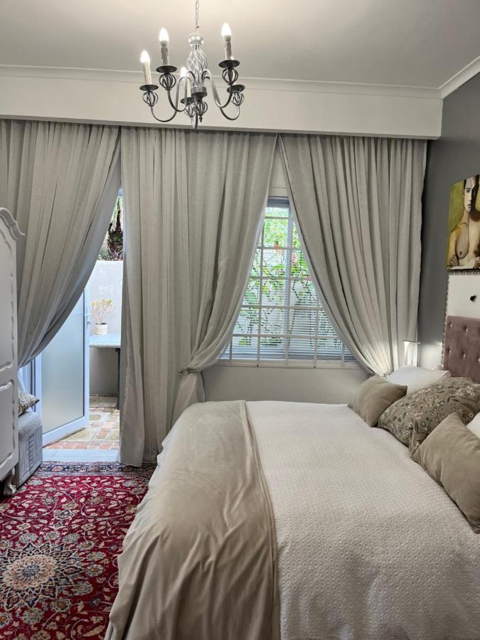 Somerset West Garden Apartments 1 מראה חיצוני תמונה