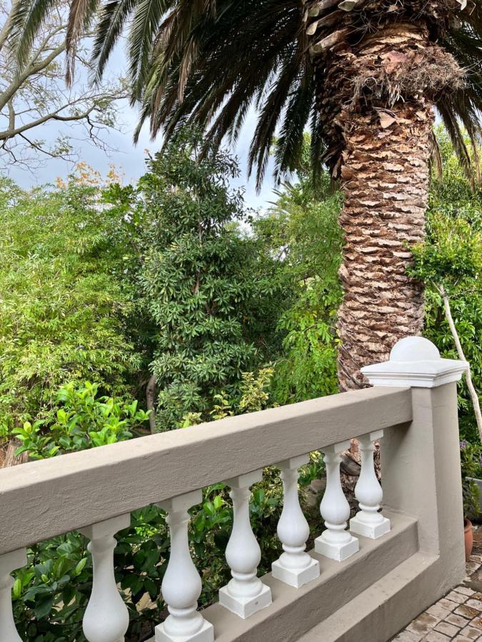 Somerset West Garden Apartments 1 מראה חיצוני תמונה