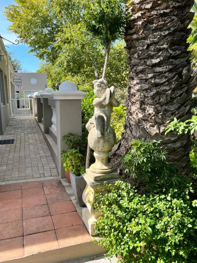 Somerset West Garden Apartments 1 מראה חיצוני תמונה