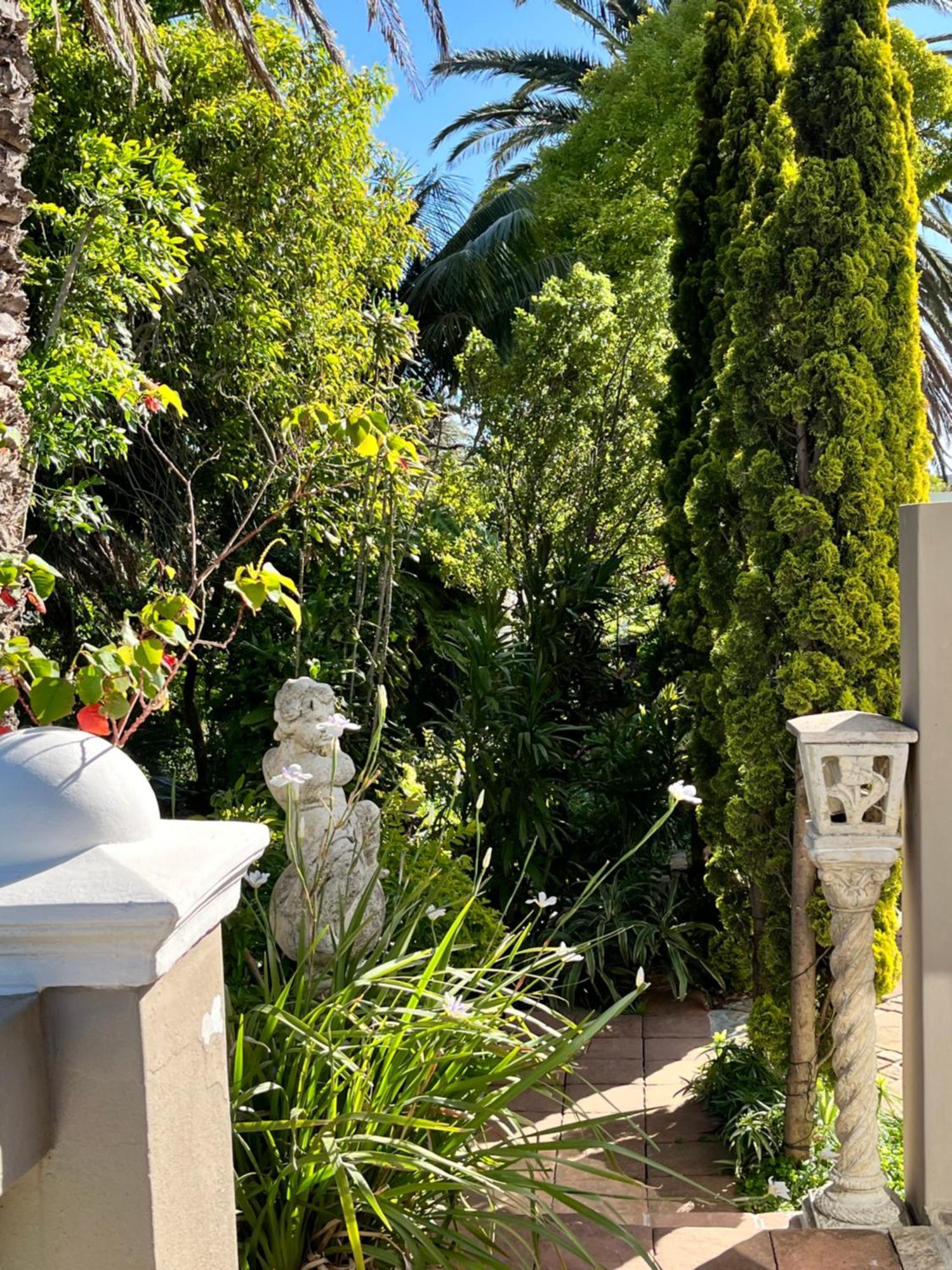 Somerset West Garden Apartments 1 מראה חיצוני תמונה
