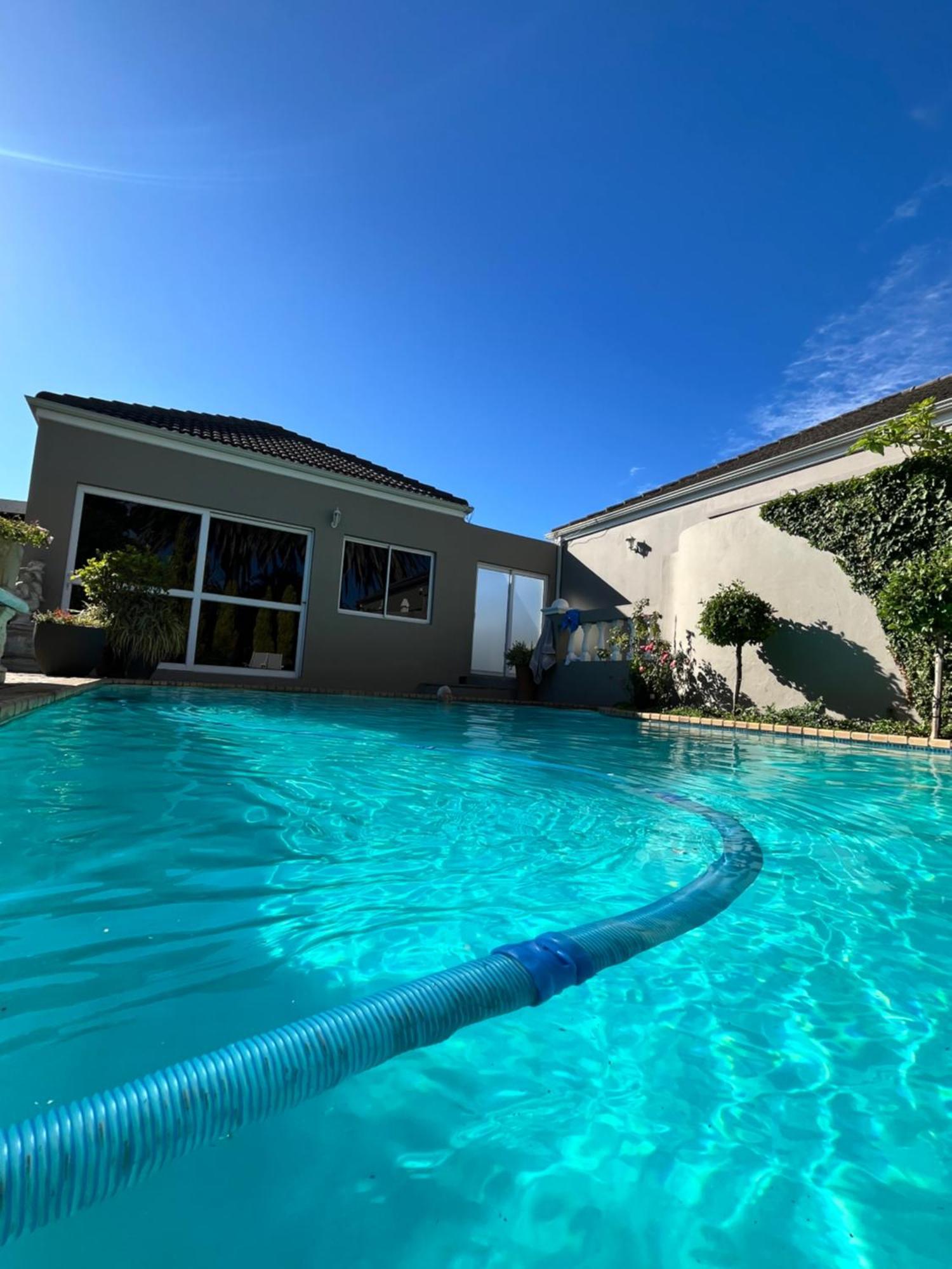 Somerset West Garden Apartments 1 מראה חיצוני תמונה